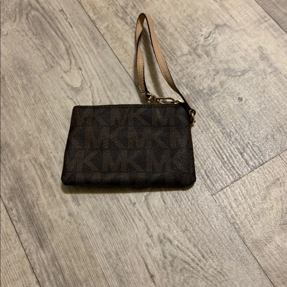 Michael Kors wallet wristlet brown small